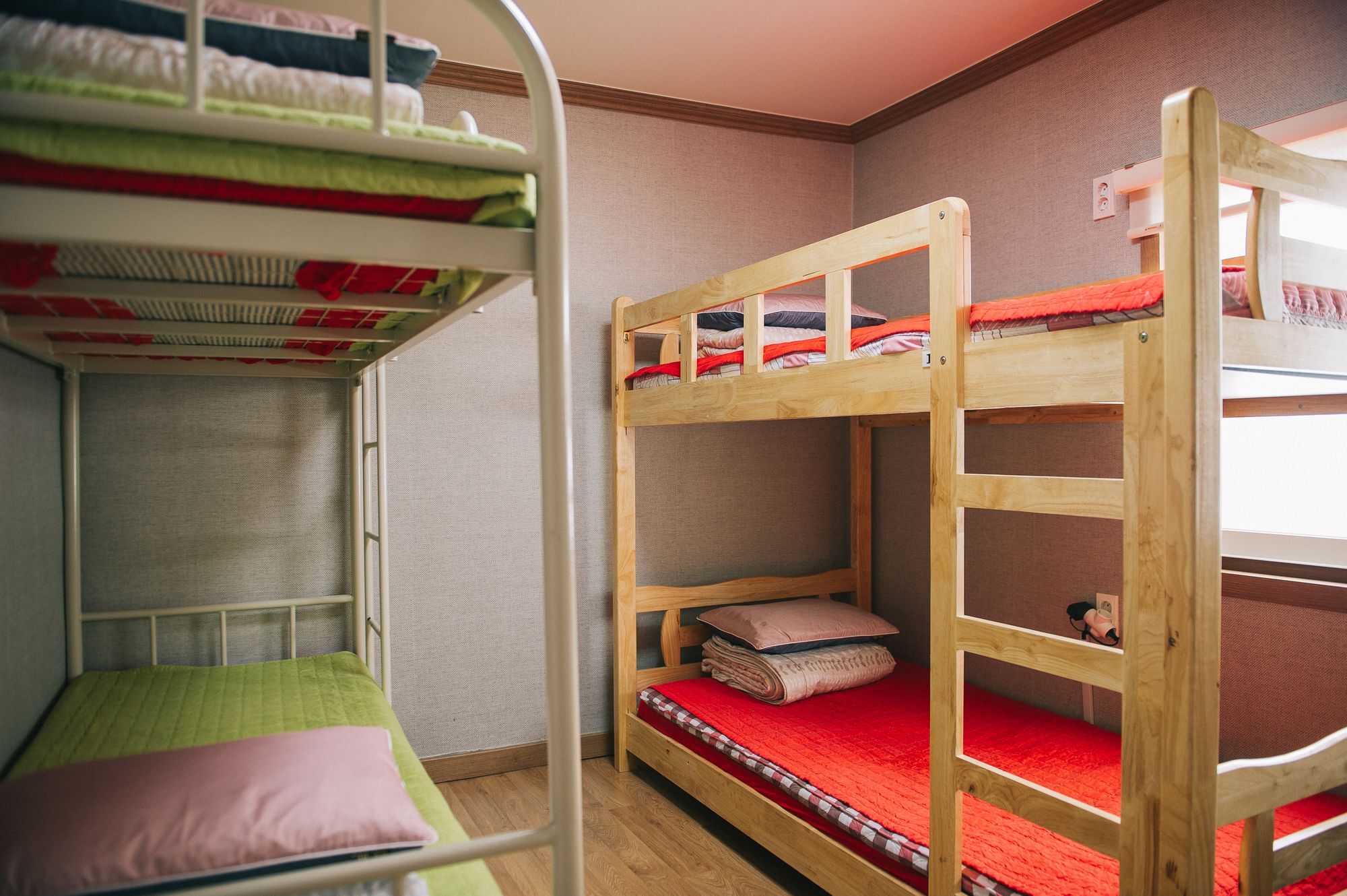 We Guesthouse ปูซาน ภายนอก รูปภาพ